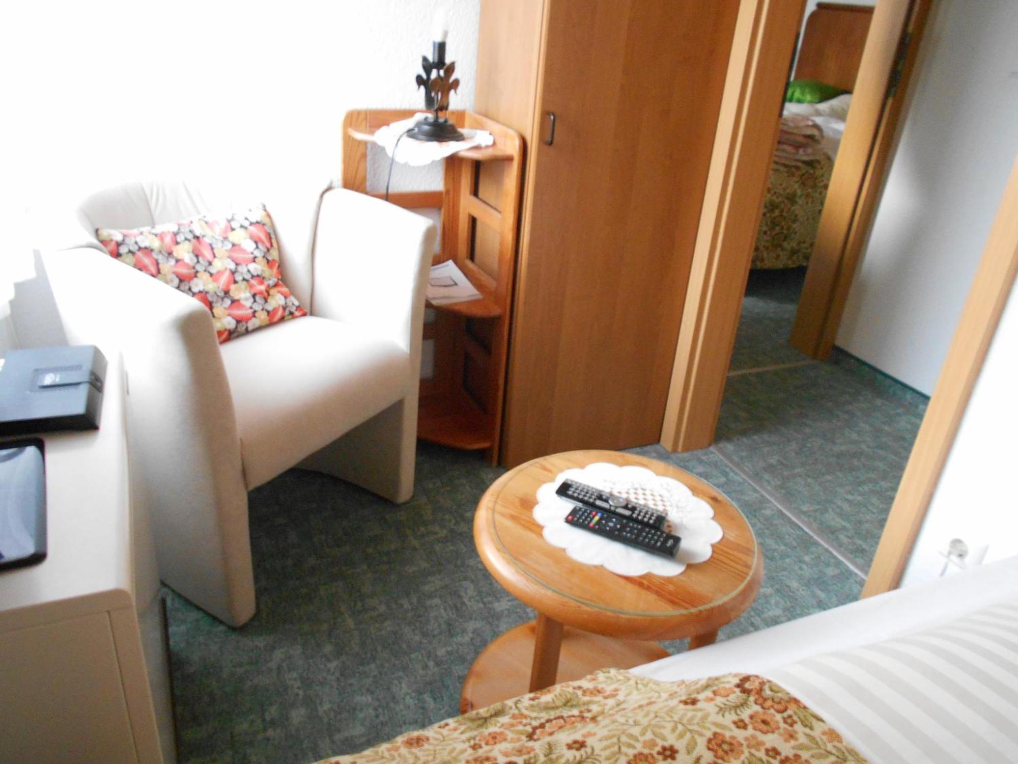 Antik Apartments Spreewald/Фечау Стая снимка
